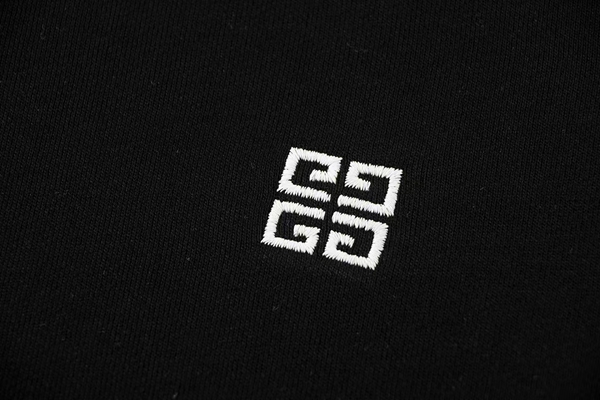 ブランドパーカー側面デザイン